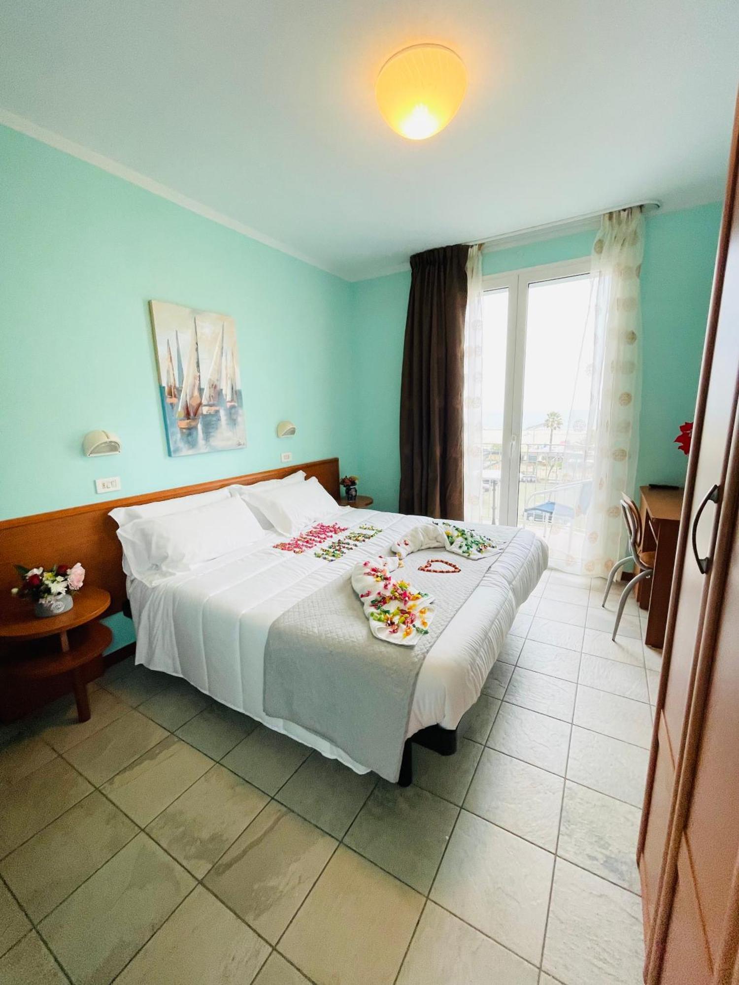 Hotel Hotel Blue Moon 3*